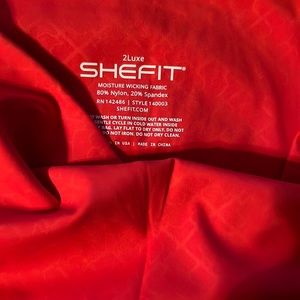 SheFit Boss Leggings in Rush Size M NWT